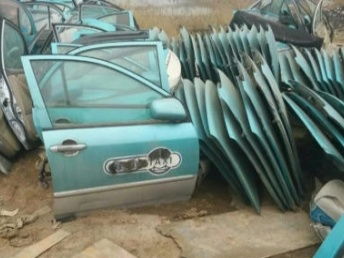 天津汽車配件批發(fā) 大量批發(fā)零售轎車拆車件、變速箱與發(fā)動機(jī)配件全解析